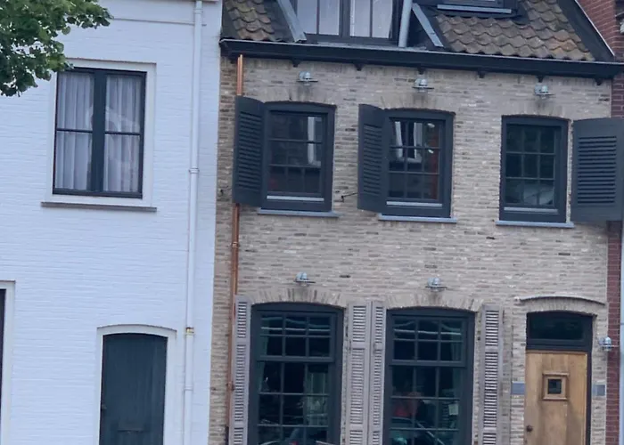 Toplocatie In Centrum Sluis